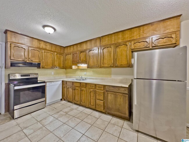 Photo - 3229 Westbrook Dr