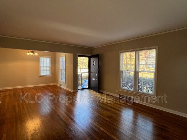 Photo - 4322 Northwest Dr