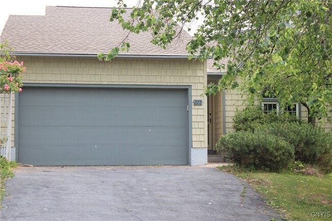 Building Photo - 222 Shuart Ave