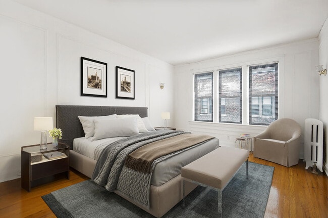 Photo - 632 W. Addison