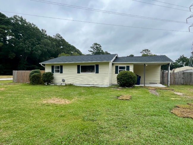 Building Photo - 164 Lakewood Dr Rental