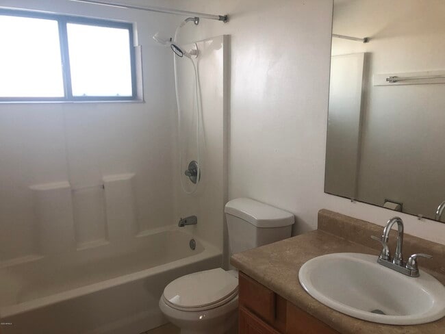 Photo - 2025 S Granada Dr