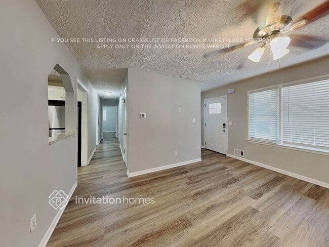 Photo - 4172 Renfrew Ct SW