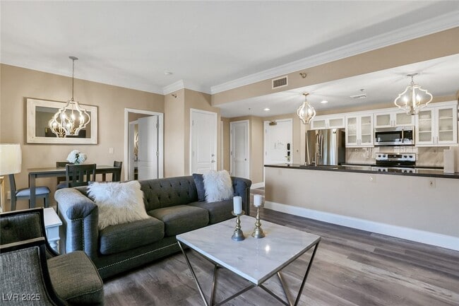 Building Photo - 30 Strada Di Villaggio Unit 147