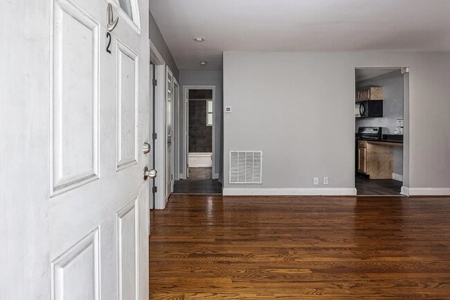 Photo - 1412 Edgehill Ave Unit #2