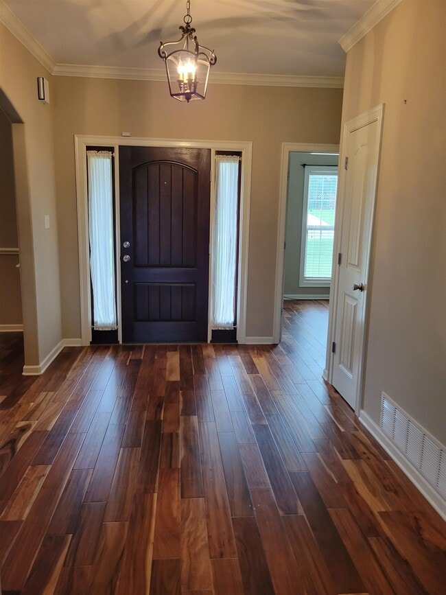 Photo - 37 Christmas Dr