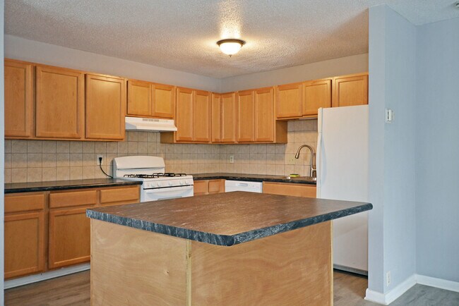 Photo - 7306 72nd Ln N Unit 7306 72nd Lane