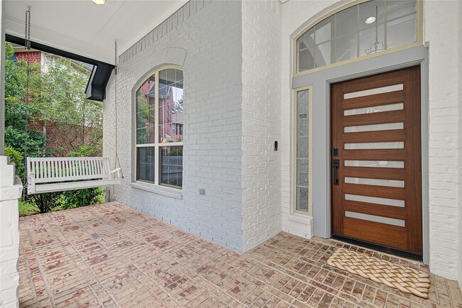 11 Tillamook Ct