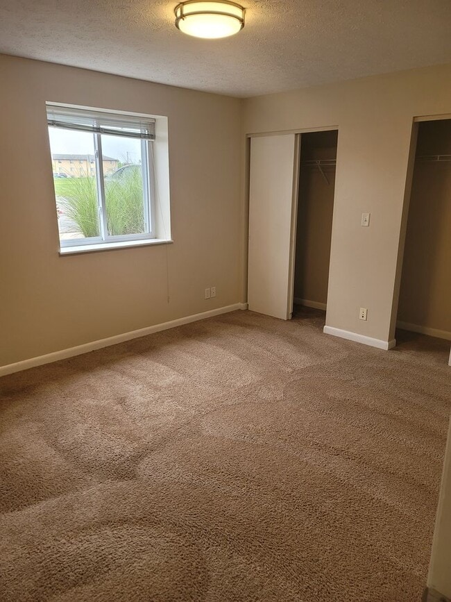 Photo - Fairway Apartments