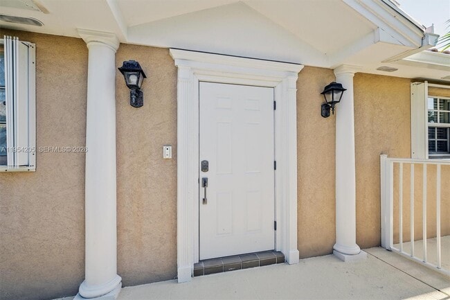 Photo - 10733 SW Elsinore Dr