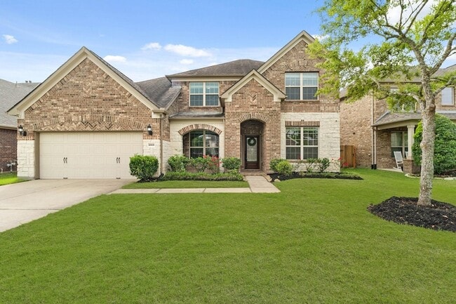 Building Photo - 25935 Foxrun Vista Dr