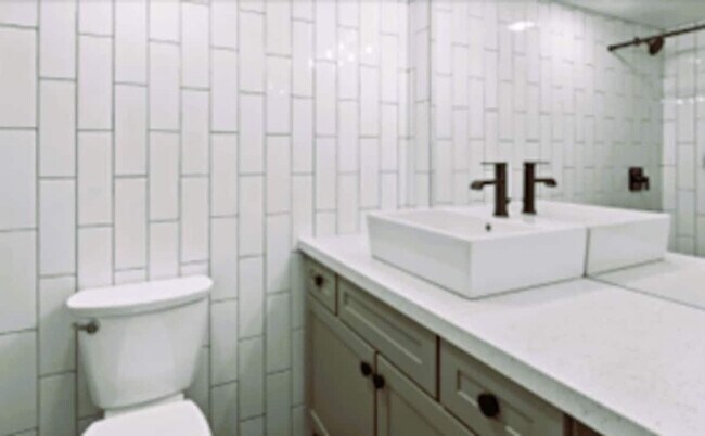 2050 Market St Unit SI ID1585574P