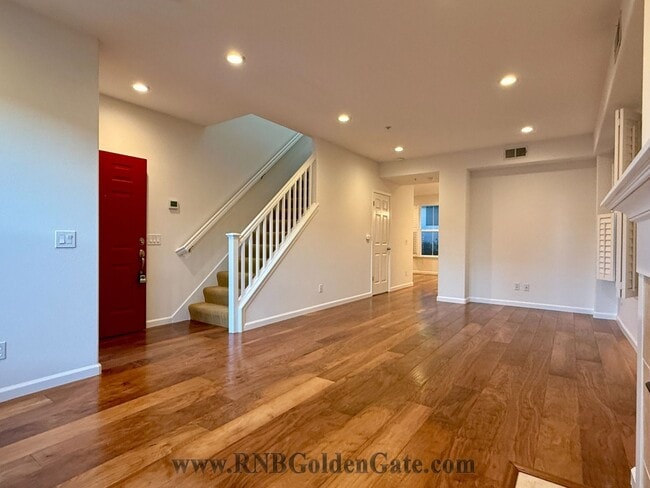 Photo - Gorgeous 3 bedroom, 2 and a half bathroom townhome in Hamilton Field for rent!