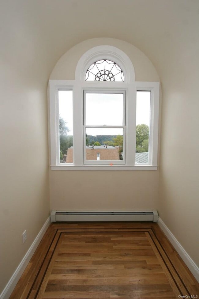 Photo - 385 Palisade Ave Unidad 3