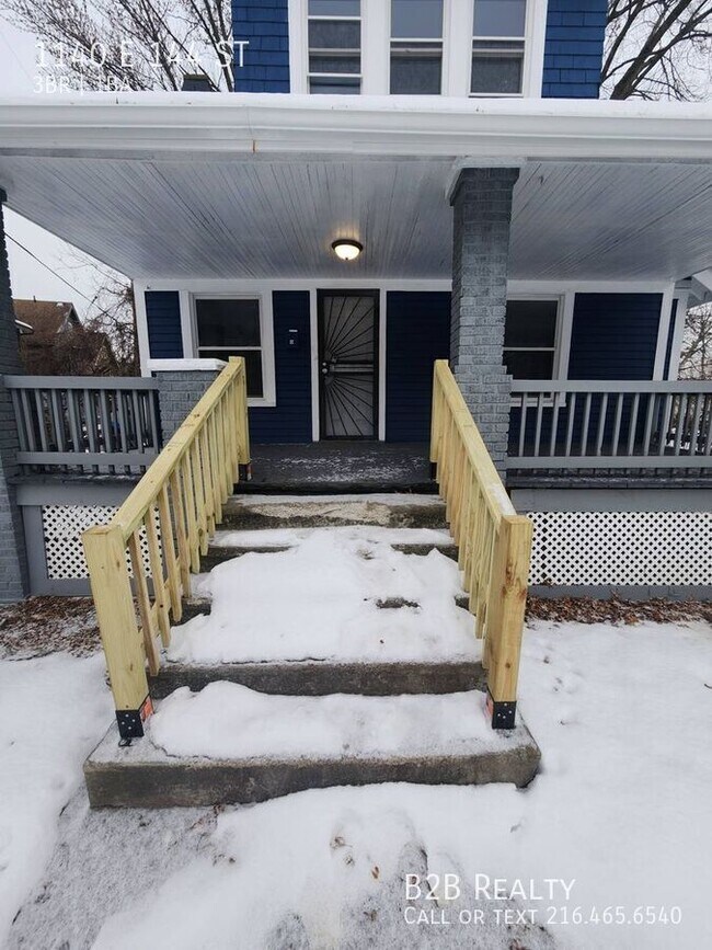 Photo - 1140 E 144th St