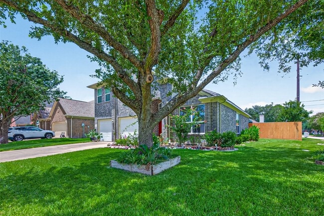 12214 Doe Meadow Dr