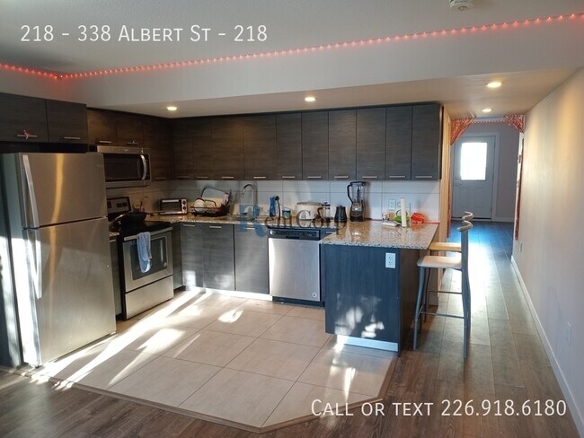 Photo - 338-338 Albert St