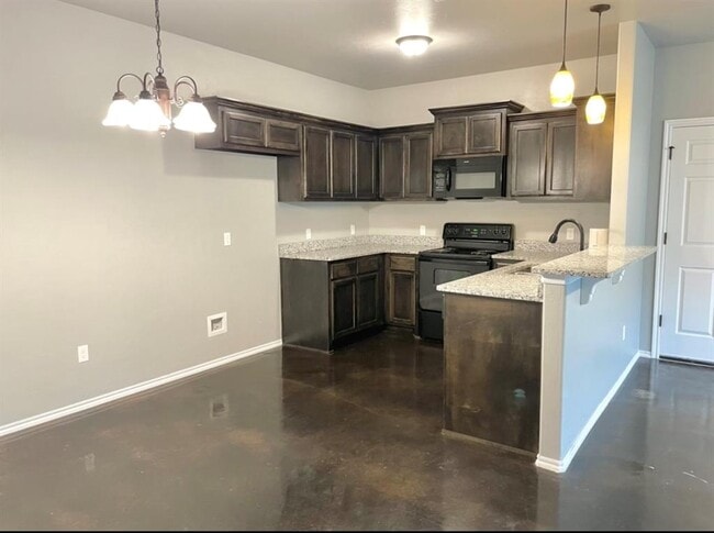 Photo - 1837 Cypress Ln