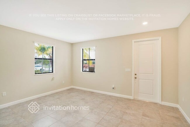 Photo - 2637 SE 1st St