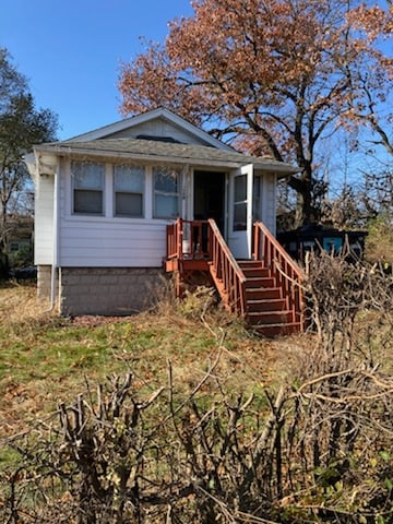 Building Photo - 3748 Vermont St