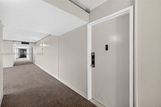 Photo - 401 Golden Isles Dr Unit 708
