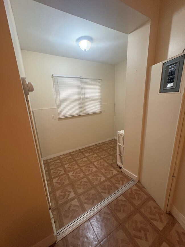 Photo - 3403 Park Heights Ave Unidad 1