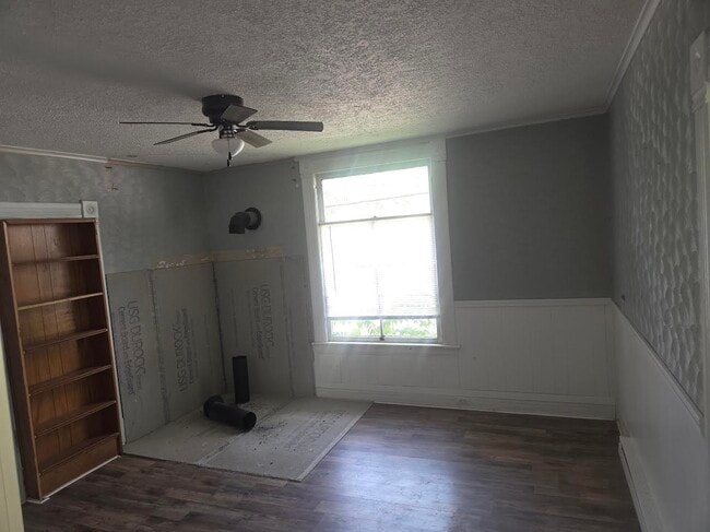 Photo - 203 N Green St