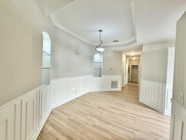 Photo - 702 Via Toscana Via