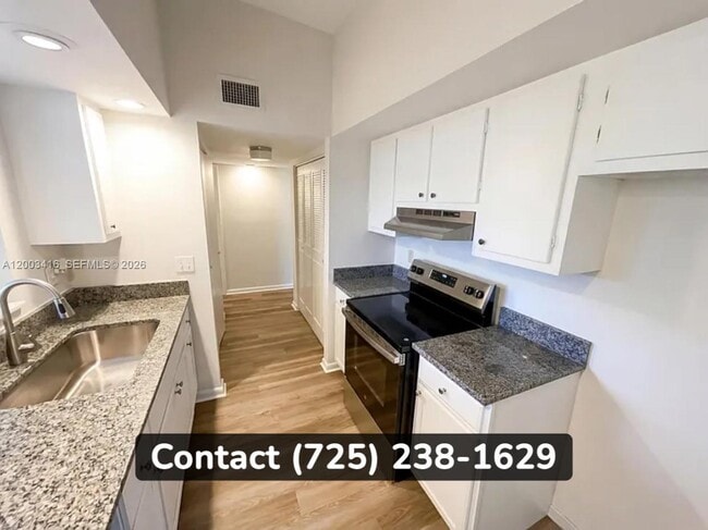 Photo - 153 SE Calmoso Dr