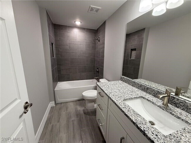 Building Photo - 307 Broward Ave Rental