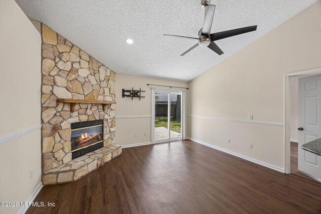 Photo - 8362 Rockridge Dr