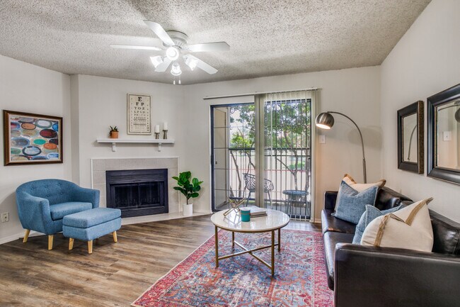 Photo - Centre Oaks Apartments