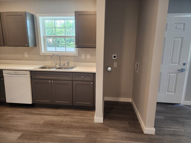 Photo - Cornerstone Apartments