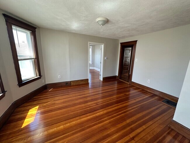 Photo - 21 Glendale St Unit 3