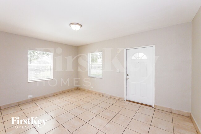 Photo - 2440 NW 162nd St