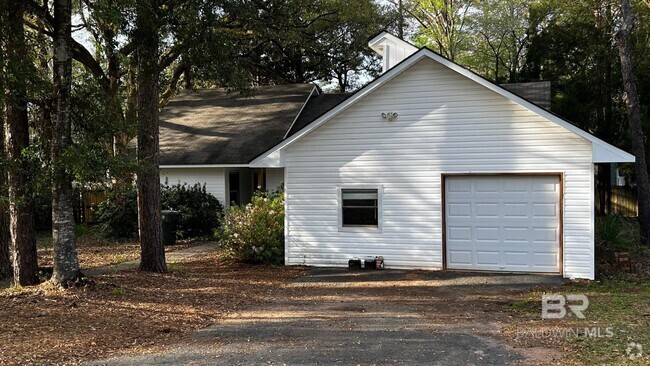 Building Photo - 108 Lawson Rd Rental