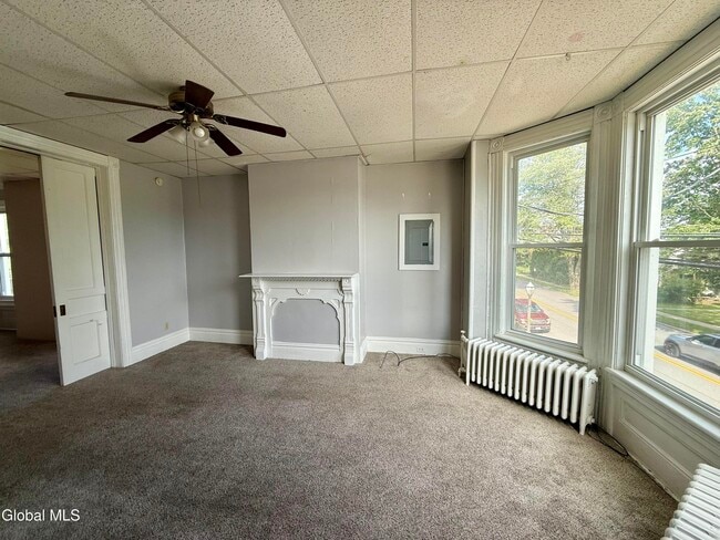 Photo - 741 Hudson Ave Unit 3