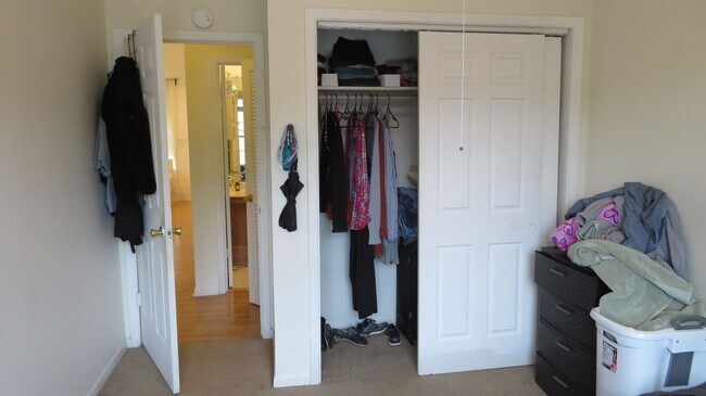 Photo - 2300 Leon St