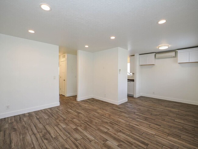 Photo - 1559 W 3395 S Unidad D
