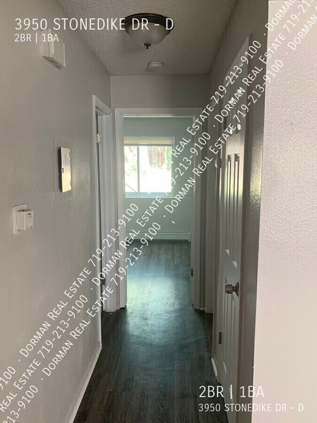 Photo - 3950 Stonedike Dr Unit D