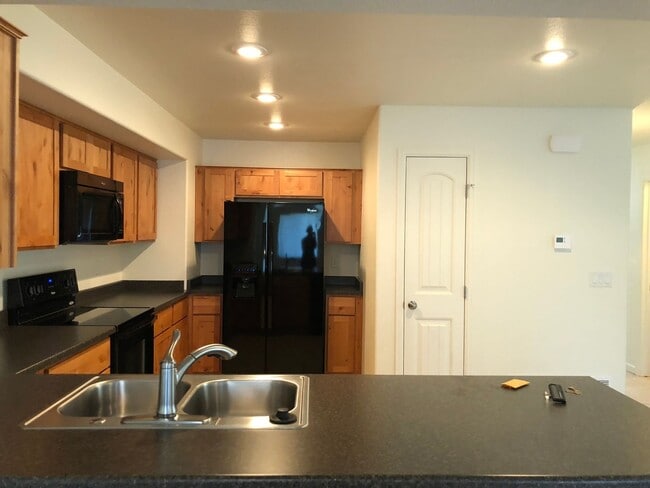 Photo - Fantastic Townhome in Wellington