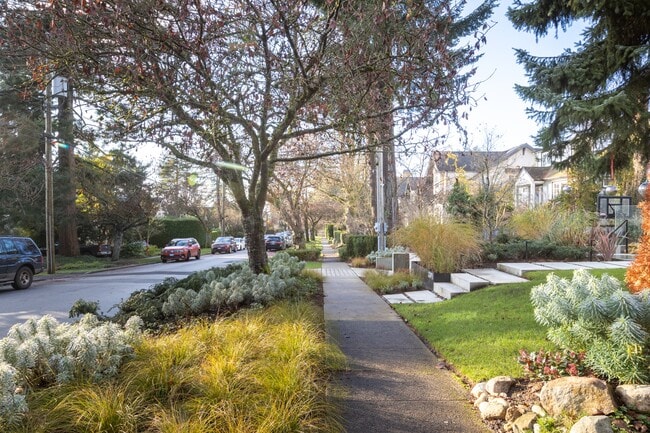 Photo - 3375 W 34th Ave