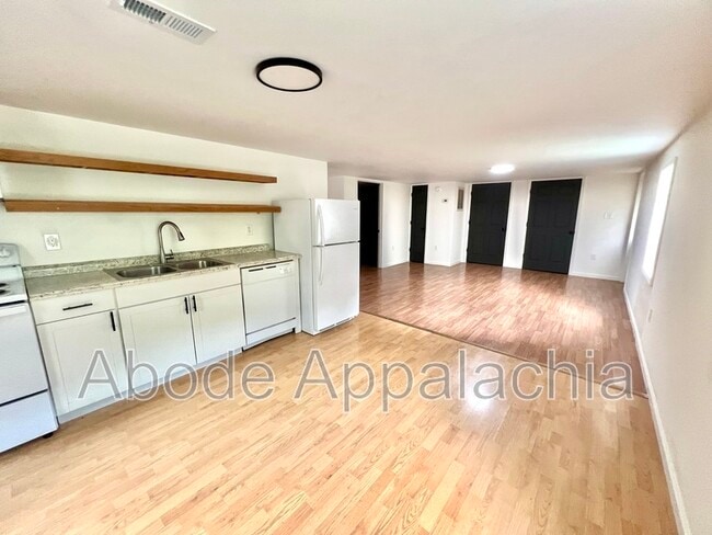 Photo - 1233 Collins Hwy Unit #1