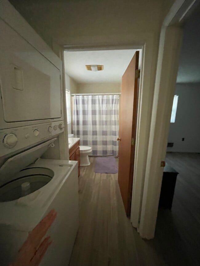 Photo - 149 Iced Ln Unidad Duplex