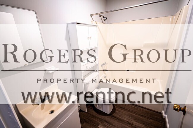 Photo - #103*** 120-158 Old Thomas Ln Duplex Unit 120 Old Thomas Ln