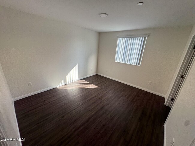 Photo - 1850 Buyers St Apartment