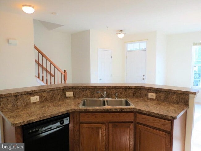 Photo - 3765 Bedford Dr