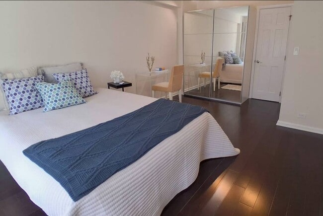 153 E 57th St Unit 10H