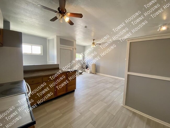 Photo - 238 Amherst St Unit Lower Front