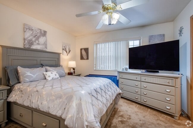 Woodland Commons McFarland